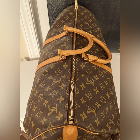 Large Louis Vuitton keepall.❤️With COA, GREAT Condition. 1 callout (see picture) - Picture 11 of 13